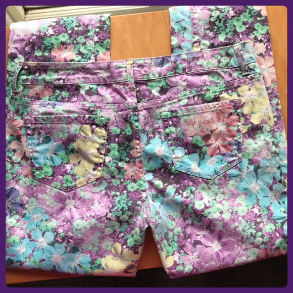 Aeropostale Ashley Ultra Skinny Jeans - Picture 3 of 4